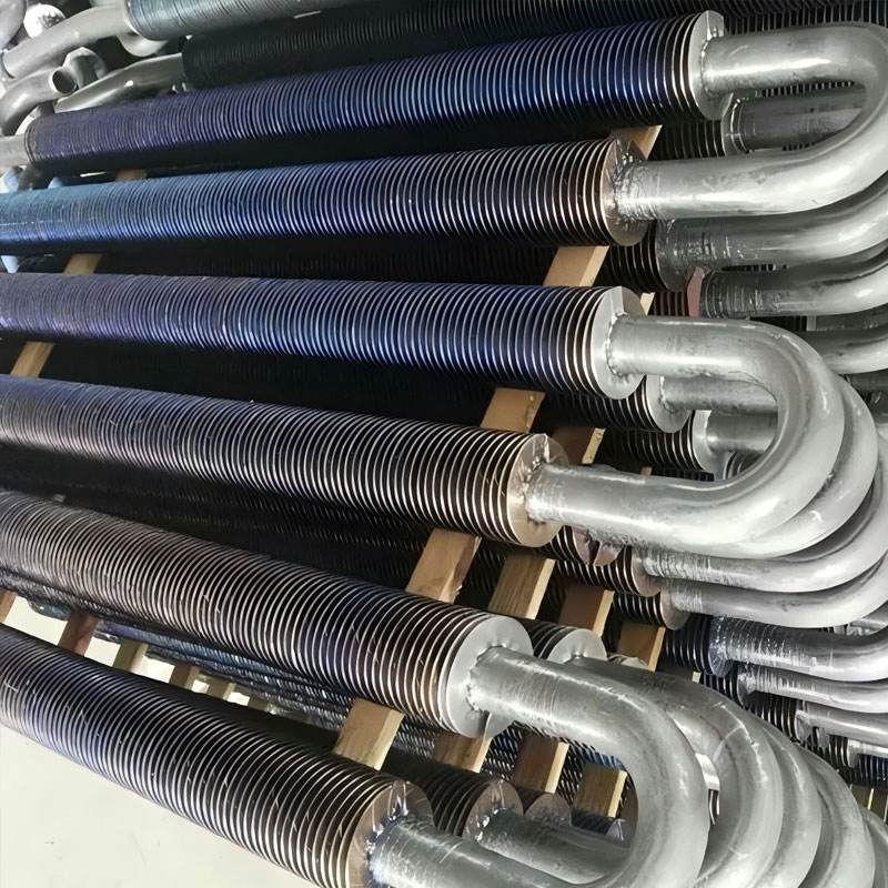 Carbon steel finned serpentine tube